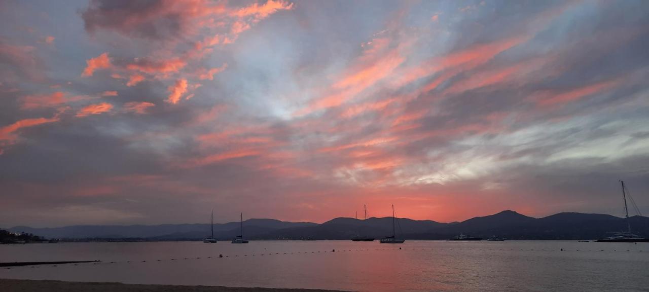Villa Playa Del Sol -B4 Saint-Tropez Buitenkant foto
